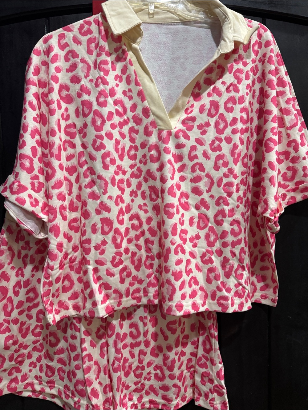 Women's Pink Leopard Print Short Pajama Set with Cream Trim - Picture 3 of 4